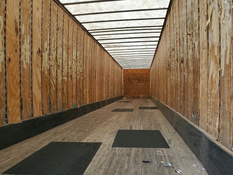 2014 Great dane trailer Dry van VIN 1GRAA0635EB709365 COPART salvage auction — MINOR DENT/SCRATCHES, CT, sold $100 on 2026-07-28 (photo 5)