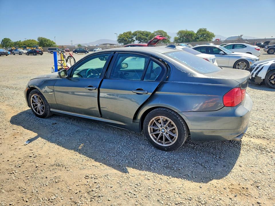 2010 BMW 3 series VIN WBAPH5G51ANM70013 COPART salvage auction — MINOR DENT/SCRATCHES, Ca - Cert Of Title-Salvaged, sold $500 on 2026-07-31 (photo 2)