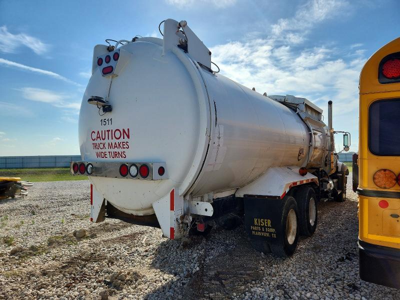 2016 Mack Gu800 VIN 1M2AX13C9GM032357 COPART salvage auction — MECHANICAL, FL - CERTIFICATE OF DESTRUCTION, sold $4,600 on 2026-09-22 (photo 4)