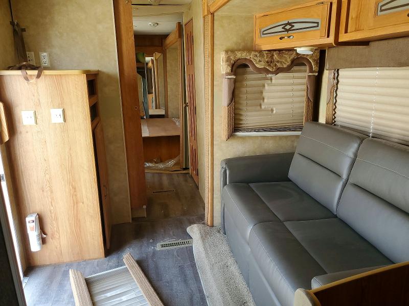 2007 Jay Trailers VIN 1UJBJ02R271CU0658 COPART salvage auction — REAR END, PS, sold $3,000 on 2026-07-16 (photo 6)
