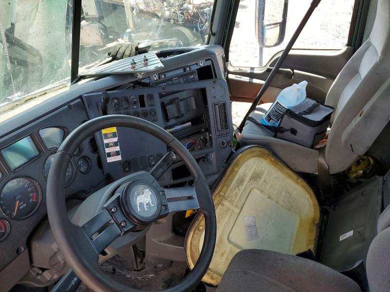 2017 Mack All other VIN 1M1AW01X3HM009455 COPART salvage auction — NORMAL WEAR, NY - CERTIFICATE OF TITLE (P), sold $900 on 2026-08-24 (photo 8)