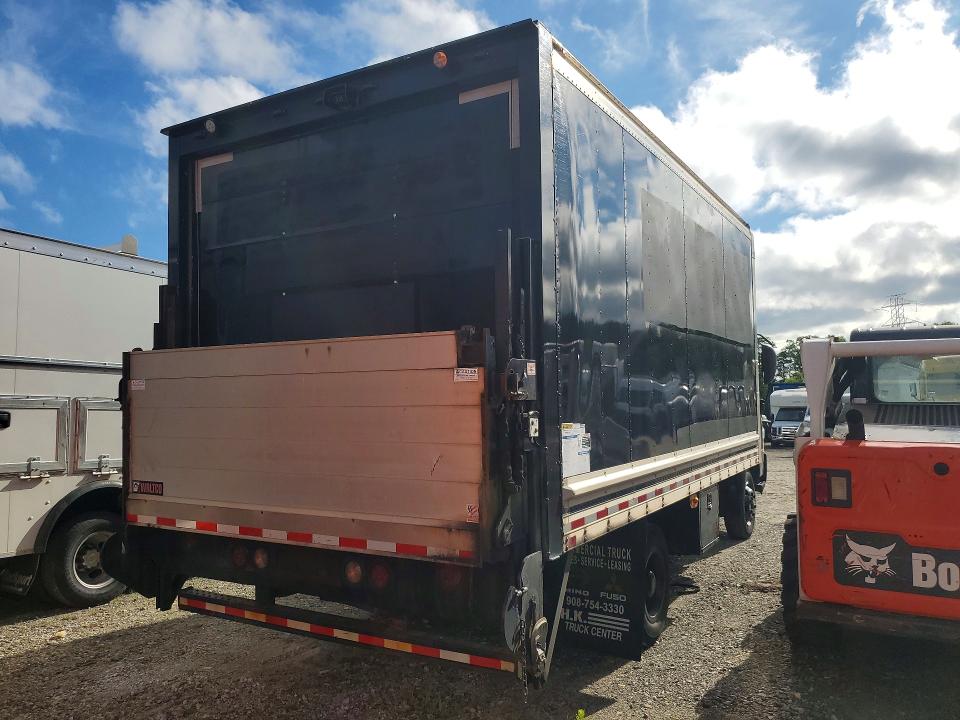 2018 Hino All other VIN JHHYDM1H6JK005256 COPART salvage auction — MINOR DENT/SCRATCHES, NJ - CERTIFICATE OF TITLE, sold $7,200 on 2026-07-20 (photo 3)
