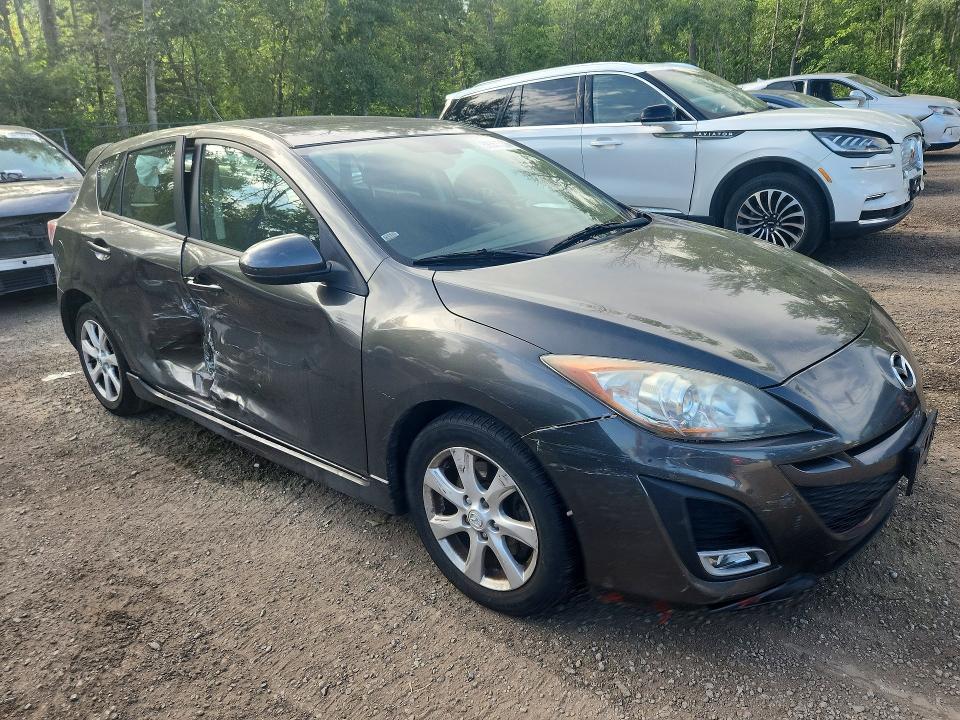 2011 Mazda Mazda3 VIN JM1BL1L5XB1370088 COPART salvage auction — SIDE, On - Permit Salvage, sold $200 on 2026-07-23 (photo 4)