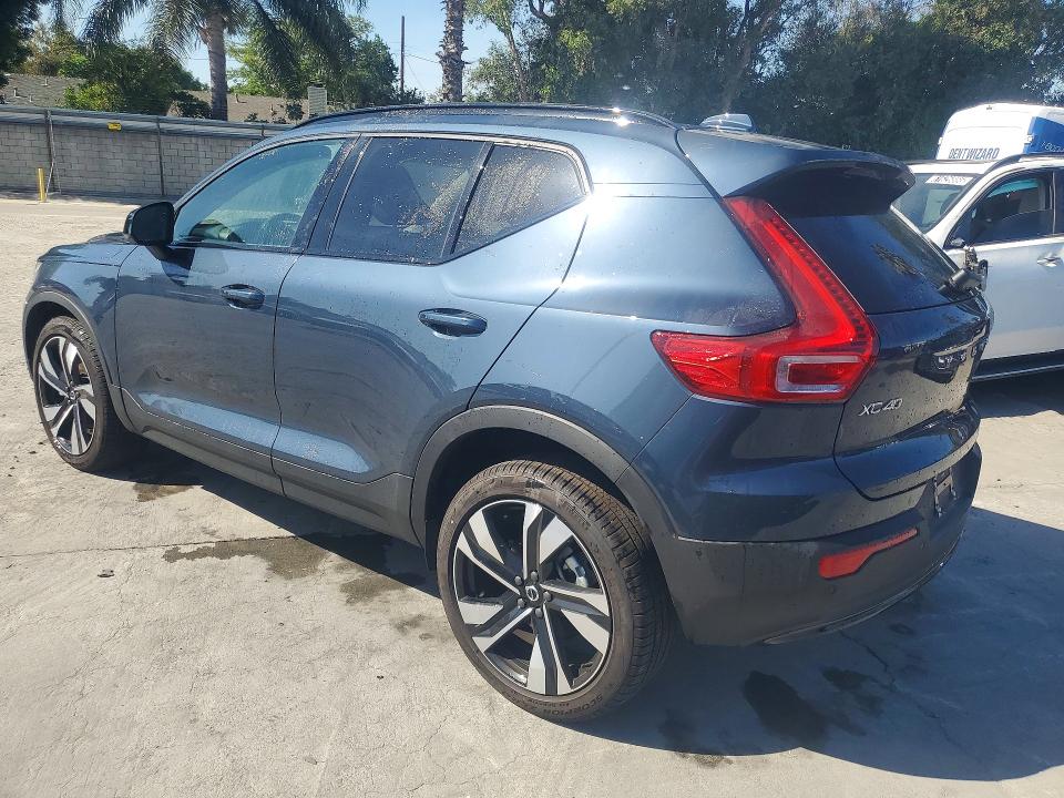 2026 Volvo Xc40 VIN YV4L12UC6T2788573 COPART salvage auction — FRONT END, Ca - Dis/Dlr/Exp Only Clean Title, sold $15,800 on 2026-08-03 (photo 2)