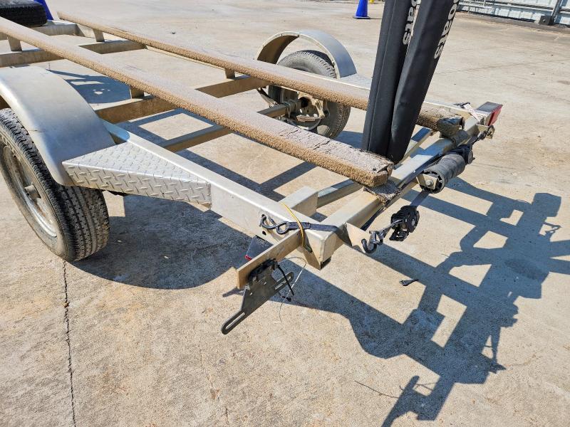 2009 Trail king Boat trail VIN 5HEAV18179H130917 COPART salvage auction — MINOR DENT/SCRATCHES, MS - CERT OF TITLE-SALVAGED, sold $225 on 2026-07-31 (photo 9)
