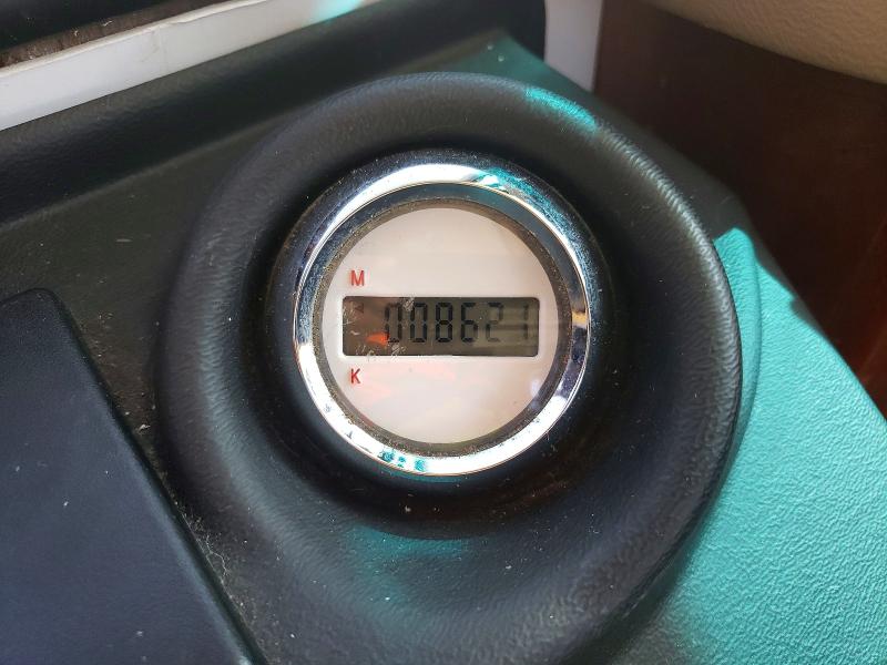2004 Fleetwood Revolation VIN 4UZAAHBS74CM35659 COPART salvage auction — WATER/FLOOD, WA - VEHICLE CERT OF OWNERSHIP-TITL, sold $8,400 on 2026-07-28 (photo 8)