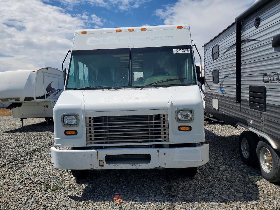 2008 Frht - freightliner All other VIN 4UZAAPDU48CAA9084 COPART salvage auction — FRONT END, IN - DIS/DLR/EXP ONLY CLEAN TITLE, sold $275 on 2026-08-11 (photo 5)