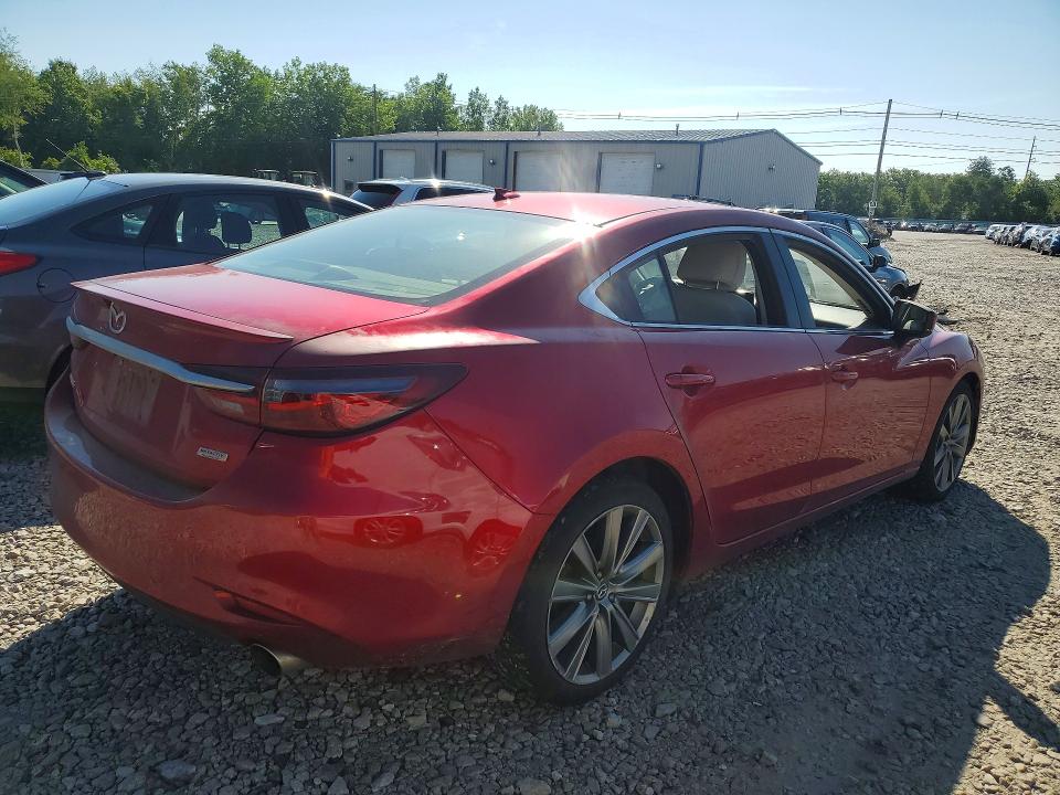 2018 Mazda 6 VIN JM1GL1WY0J1322884 COPART salvage auction — MINOR DENT/SCRATCHES, CT, sold $750 on 2026-07-16 (photo 3)