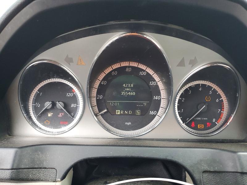 2009 Mercedes-benz C class VIN WDDGF54X19R054987 COPART salvage auction — WATER/FLOOD, Tn - Salvage Cert-Water Damage, sold $400 on 2026-08-20 (photo 9)
