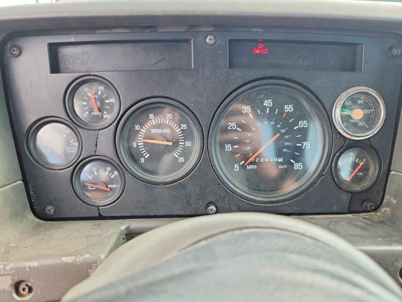2000 Sterling All other VIN 2FZHAJBAXYAH46411 COPART salvage auction — FRONT END, MI - CERTIFICATE OF TITLE, sold $550 on 2026-07-28 (photo 9)