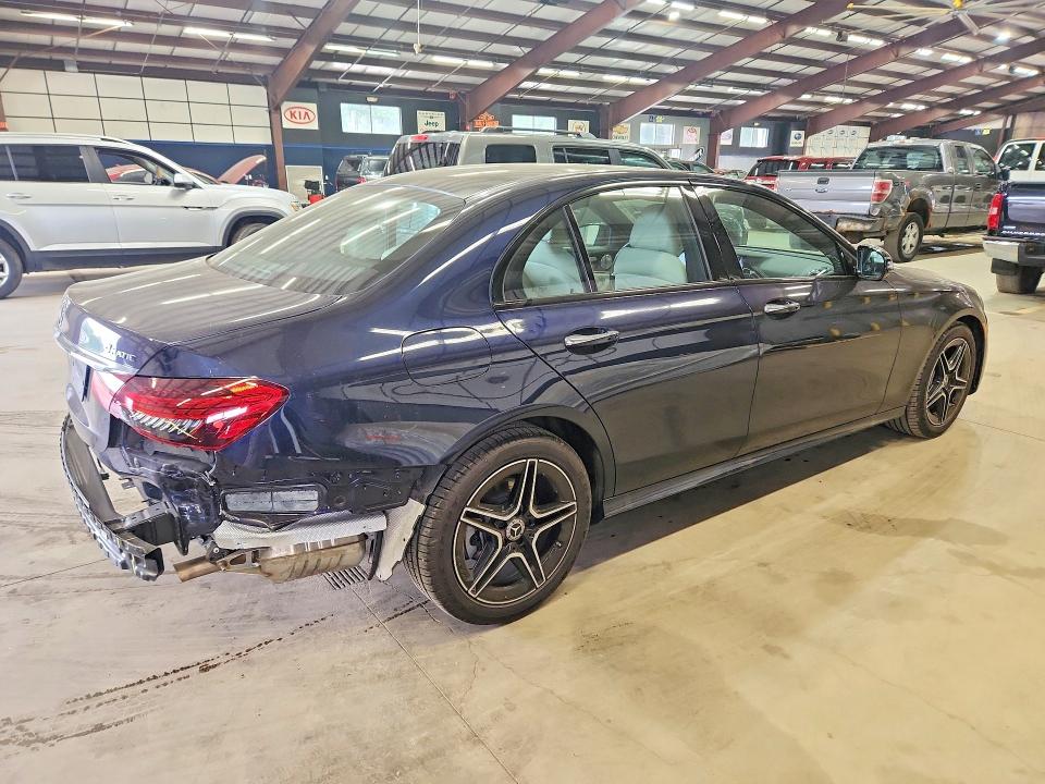 2023 Mercedes-benz E-class VIN W1KZF8EB9PB099789 COPART salvage auction — REAR END, CT - CERT OF TITLE-SALVAGE, sold $17,400 on 2026-08-20 (photo 3)