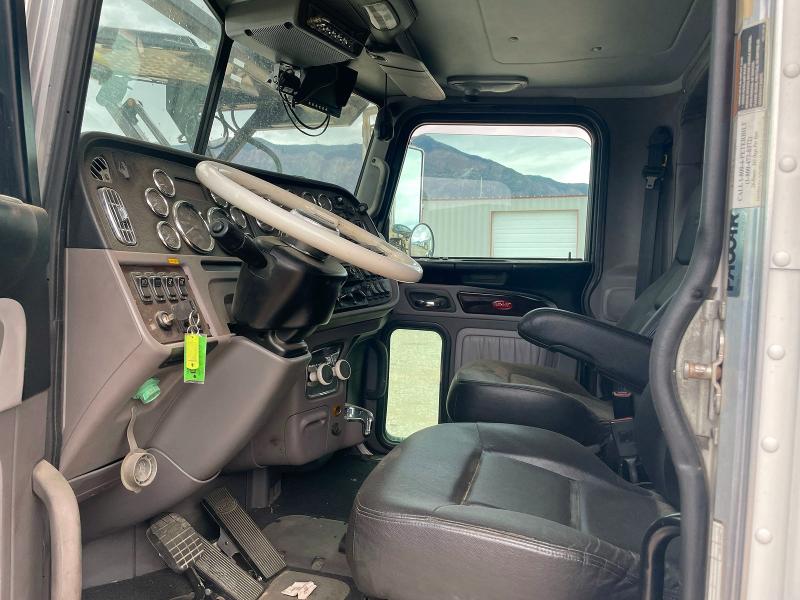 2019 Peterbilt All other VIN 1NPXLP9X2KD630072 COPART salvage auction — MECHANICAL, CT, sold $21,500 on 2026-07-28 (photo 9)