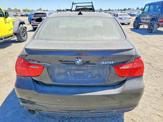 2010 BMW 3 series VIN WBAPH7C57AA175913 COPART salvage auction — REAR END, Ca - Lien Papers-Clean Or Ac (P), sold $100 on 2026-08-04 (photo 6)