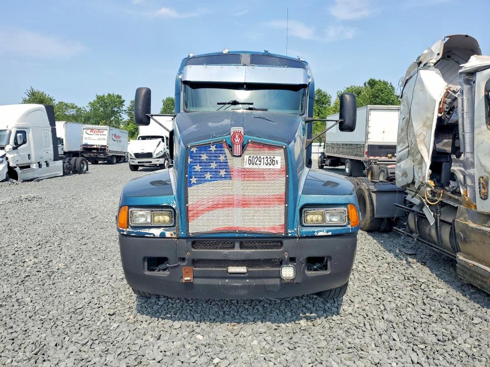 1998 Kenworth All other VIN 1XKADB9X1WJ760644 COPART salvage auction — FRAME DAMAGE, OH - CERT OF TITLE-SALVAGE, sold $6,100 on 2026-07-30 (photo 5)