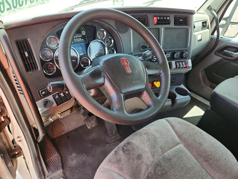 2021 Kenworth All other VIN 1XKZDP9X8MJ455073 COPART salvage auction — NORMAL WEAR, NC - CERTIFICATE OF TITLE (P), sold $14,100 on 2026-07-30 (photo 8)