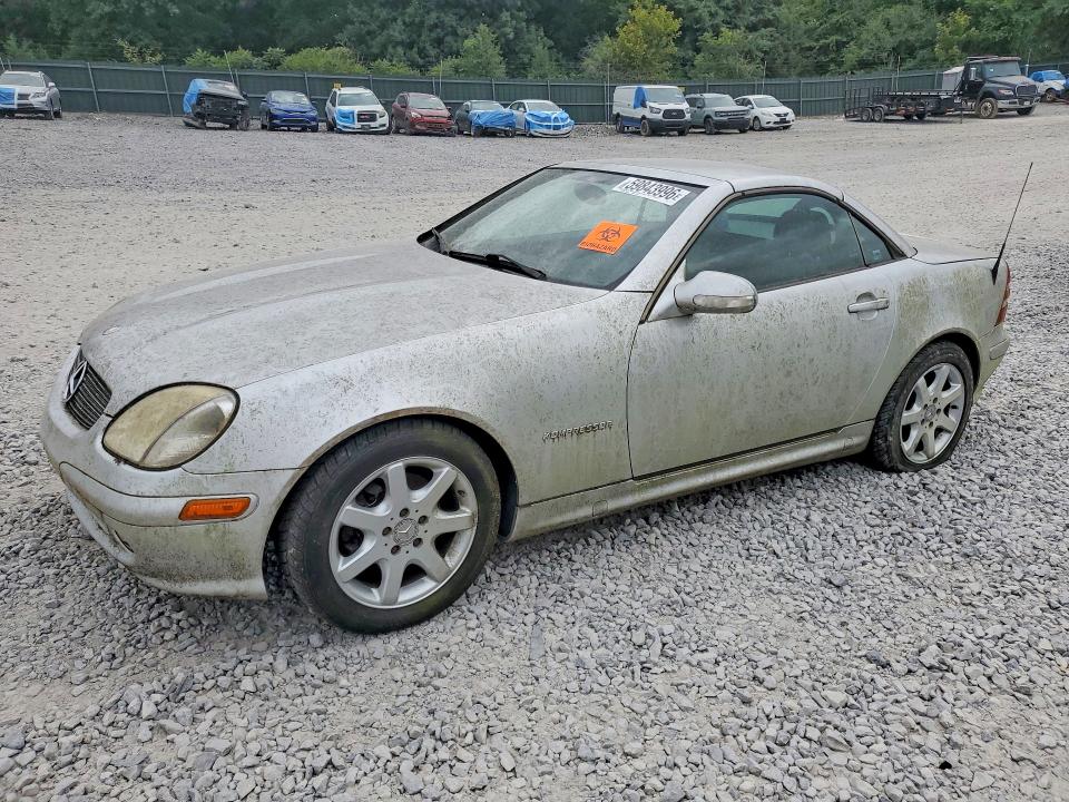 2001 Merz Slk-class VIN WDBKK49F31F222272 COPART salvage auction — MINOR DENT/SCRATCHES, TN - CERTIFICATE OF TITLE, sold $175 on 2026-07-23 (photo 1)