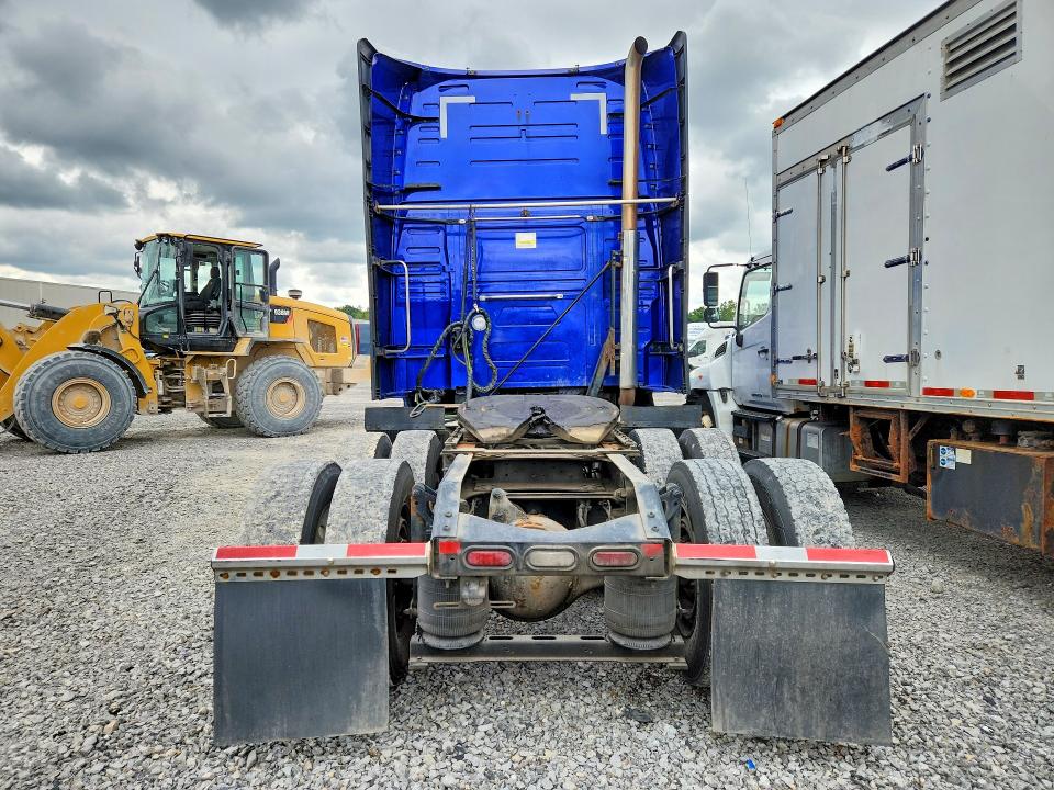 2020 Volvo VIN 4V4NC9EJ8LN269331 COPART salvage auction — FRONT END, Ny - Certificate Of Title, sold $10,800 on 2026-08-04 (photo 6)