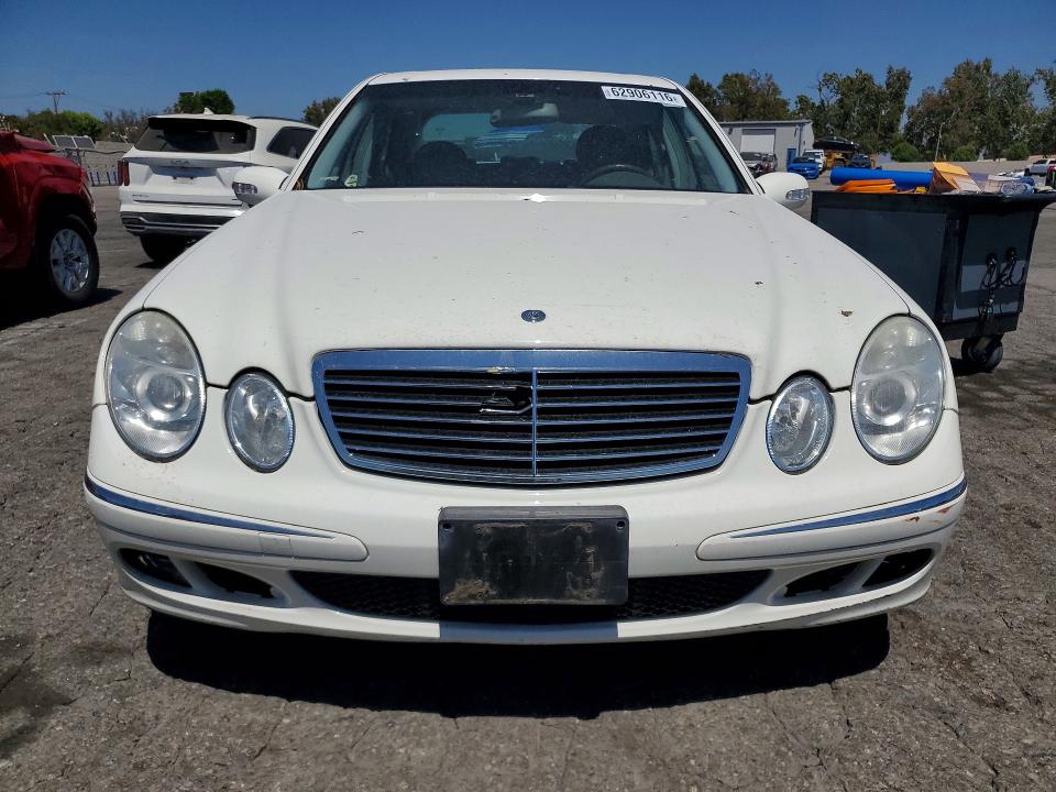2004 Merz E-class VIN WDBUF65J74A502328 COPART salvage auction — FRONT END, CA - DIS/DLR/EXP ONLY CLEAN TITLE, sold $475 on 2026-08-10 (photo 5)