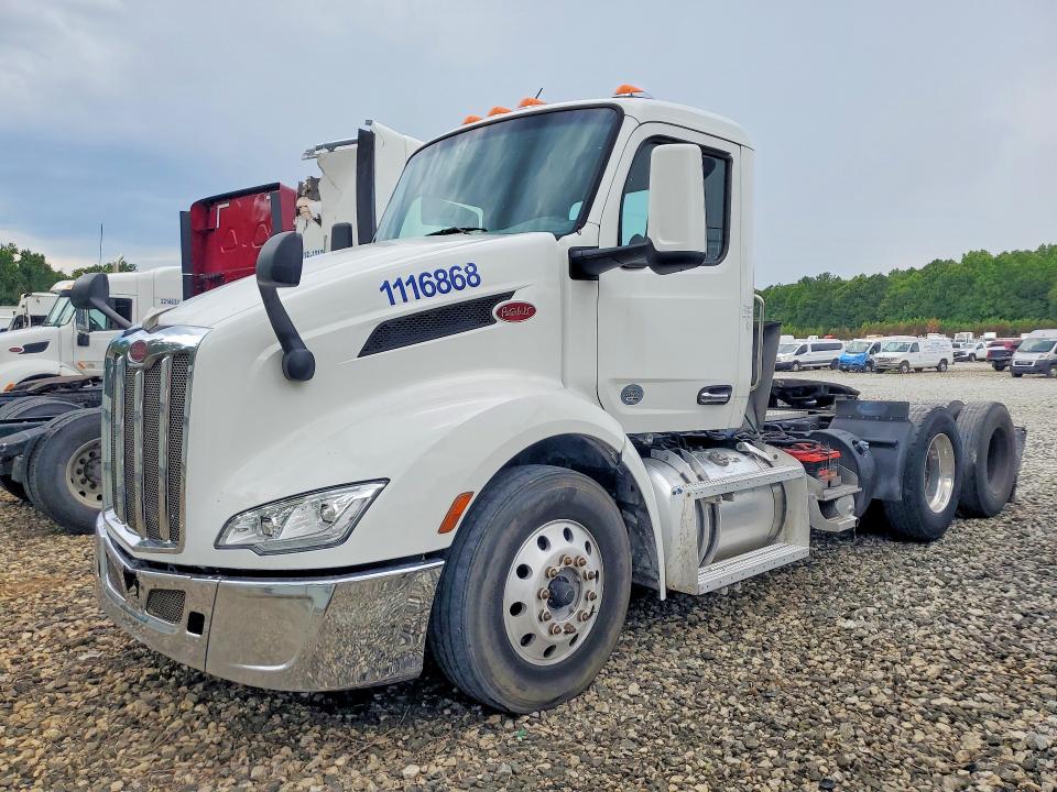 2022 Peterbilt All other VIN 1XPBDP9X4ND793713 COPART salvage auction — MINOR DENT/SCRATCHES, CT, sold $15,900 on 2026-07-24 (photo 1)