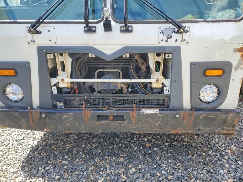 2013 Mack All other VIN 1M2AU04C6DM007848 COPART salvage auction — FRONT END, FL - CERTIFICATE OF DESTRUCTION, sold $275 on 2026-07-27 (photo 9)