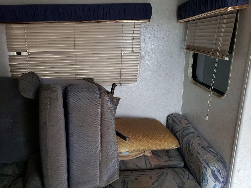 1997 Jayc Trailers VIN 1UJCJ02N0V5LB0268 COPART salvage auction — HAIL, MN - CERT OF TITLE-PRIOR SALVAGE, sold $30 on 2026-07-23 (photo 5)