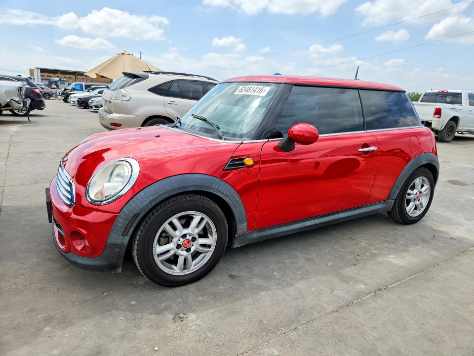 2013 Mini Cooper VIN WMWSU3C5XDT370606 COPART salvage auction — NORMAL WEAR, Tx - Certificate Of Title, sold $275 on 2026-08-03 (photo 1)