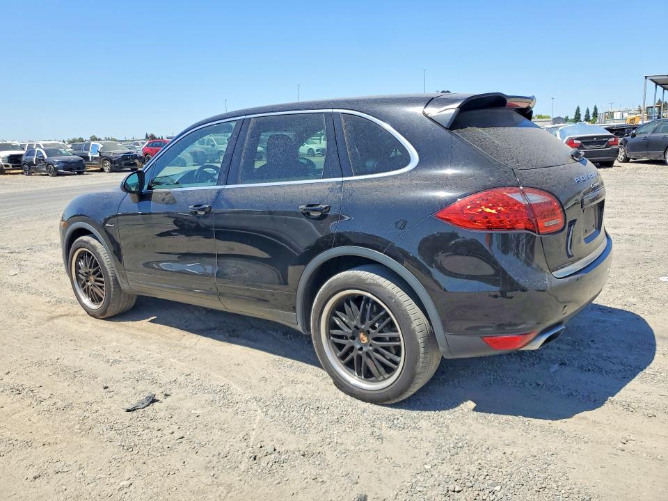 2014 Porsche Cayenne VIN WP1AF2A22ELA39515 COPART salvage auction — MECHANICAL, CA - DIS/DLR/EXP ONLY CLEAN TITLE (P), sold $1,350 on 2026-07-28 (photo 2)