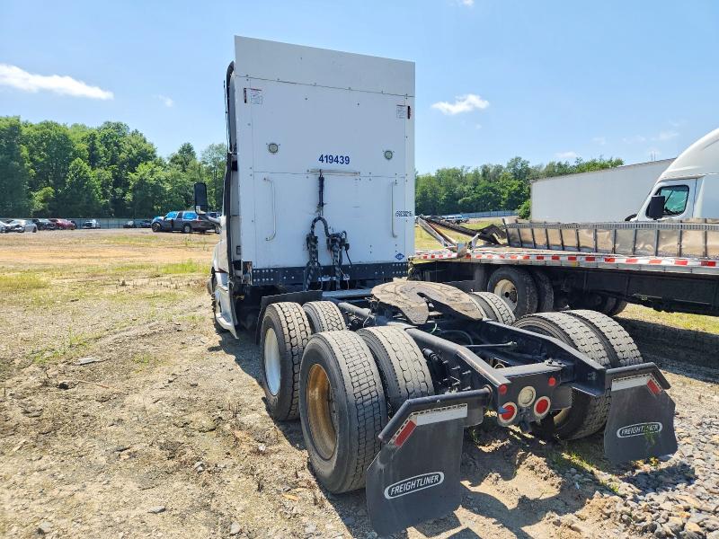 2019 Freightliner All other VIN 1FUJHTFW0KLKT2439 COPART salvage auction — MECHANICAL, OH - CERTIFICATE OF TITLE, sold $825 on 2026-07-17 (photo 3)