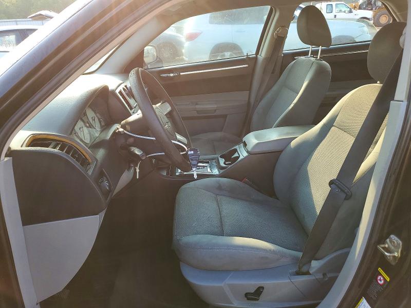2006 Chrysler 300 VIN 2C3LA43R16H246463 COPART salvage auction — MECHANICAL, Va - Certificate Of Title, sold $300 on 2026-08-01 (photo 7)