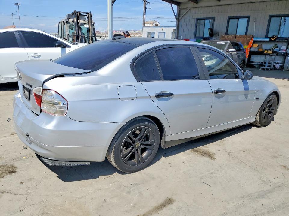 2008 BMW 3 series VIN WBAVC57588NK77096 COPART salvage auction — REAR END, Ca - Salvage Certificate, sold $525 on 2026-08-03 (photo 3)