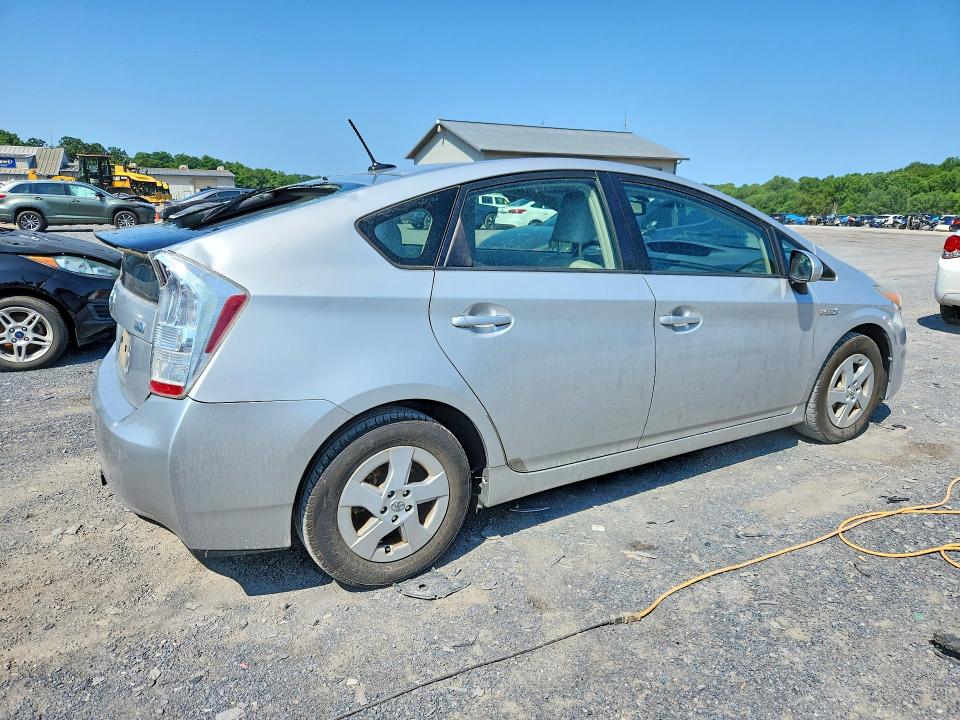 2010 Toyota Prius VIN JTDKN3DU5A0151376 COPART salvage auction — REAR END, PA - CERTIFICATE OF SALVAGE, sold $1,100 on 2026-07-23 (photo 3)