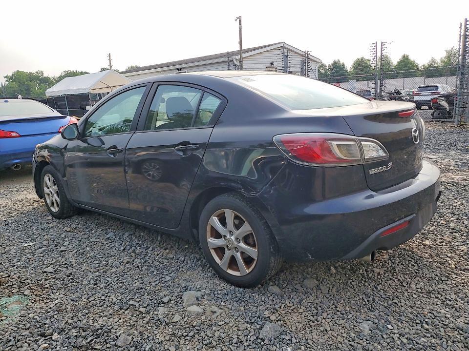 2011 Mazda 3 VIN JM1BL1VG2B1357401 COPART salvage auction — FRONT END, DC - CERTIFICATE OF TITLE, sold $100 on 2026-07-28 (photo 2)