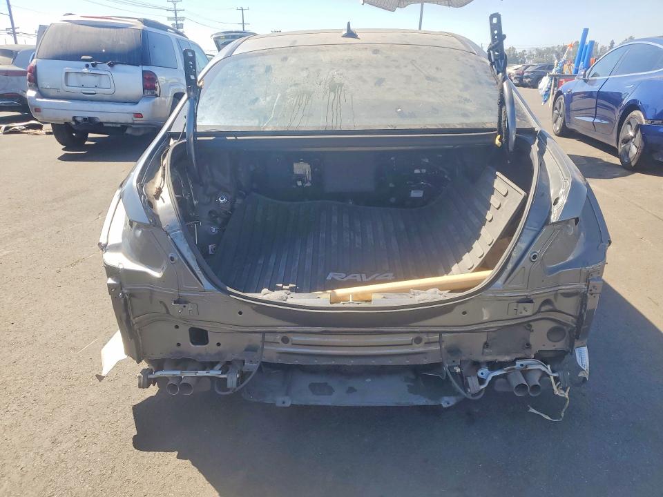 2020 Mercedes-benz S class VIN WDDUG6GB9LA526798 COPART salvage auction — STRIPPED, Ca - Lien Papers-Clean Or Ac, sold $4,100 on 2026-08-03 (photo 6)