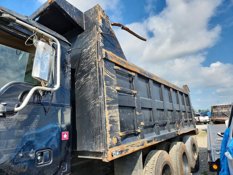 2003 Mack All models VIN 1M2AG12C33M003027 COPART salvage auction — FRONT END, PA - CERTIFICATE OF SALVAGE, sold $1,450 on 2026-07-23 (photo 9)