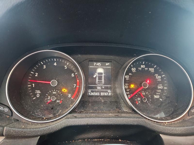 2017 Volkswagen Passat VIN 1VWDT7A30HC023876 COPART salvage auction — FRONT END, CT, sold $875 on 2026-08-11 (photo 9)
