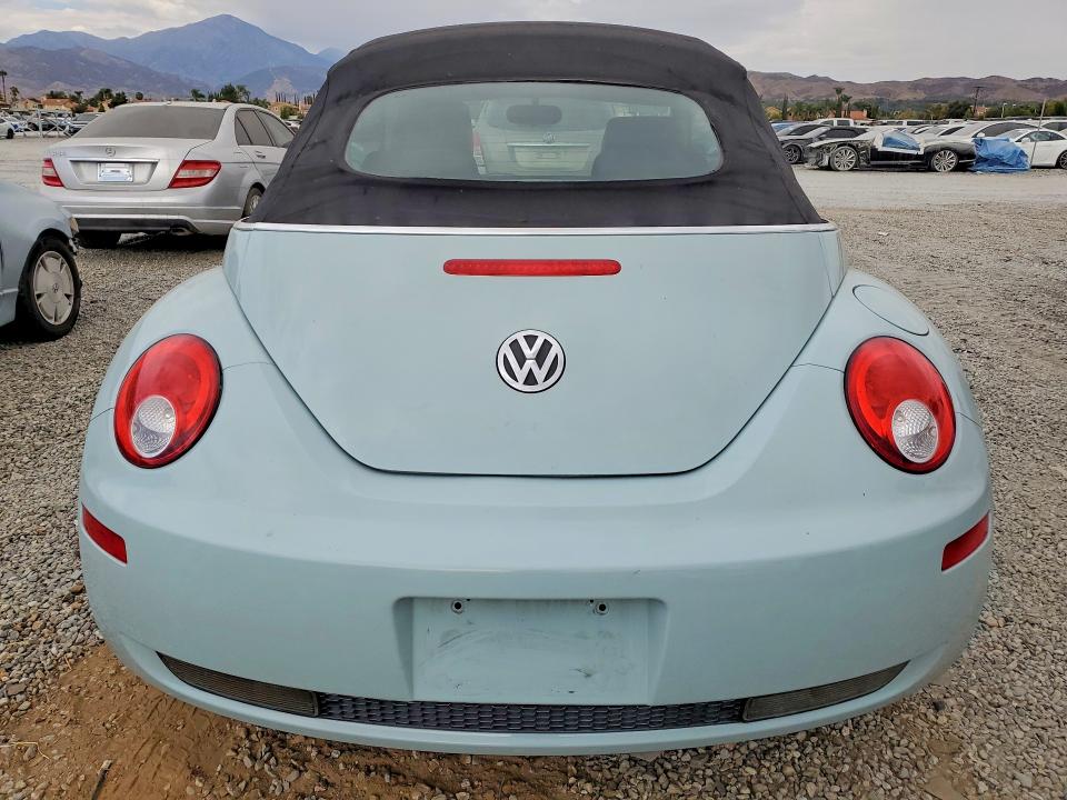 2006 Volk Beetle VIN 3VWRG31Y06M333861 COPART salvage auction — MECHANICAL, CA - DIS/DLR/EXP ONLY CLEAN TITLE, sold $900 on 2026-07-29 (photo 6)