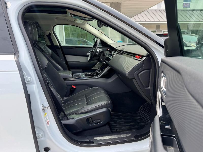 2019 Land rover Rangerover VIN SALYL2EX7KA220673 COPART salvage auction — MINOR DENT/SCRATCHES, Nh - Certificate Of Title (P), sold $12,500 on 2026-07-31 (photo 5)