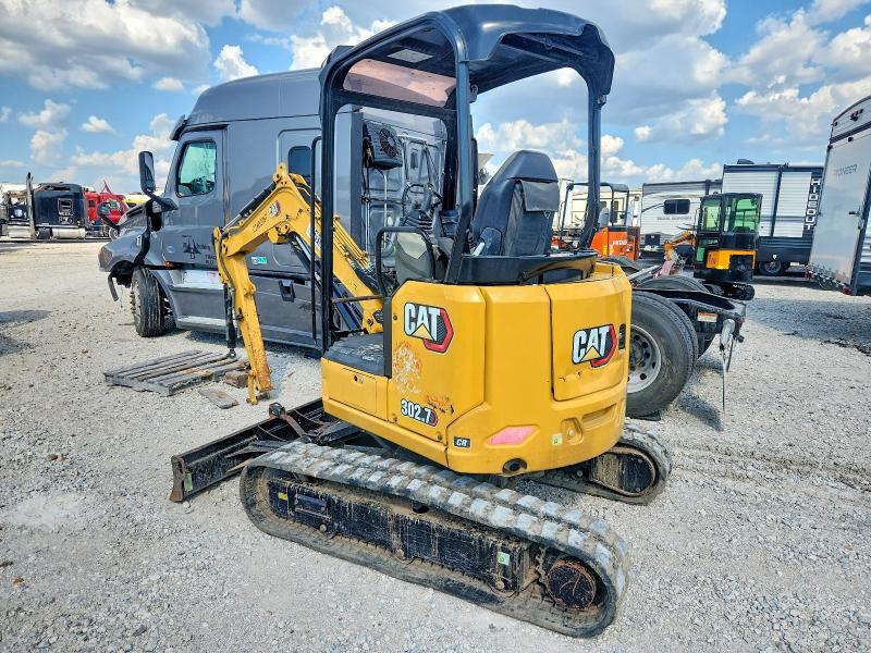 2022 Caterpillar All models VIN CAT03027PCZ602767 COPART salvage auction — NORMAL WEAR, TX - BILL OF SALE, sold $7,800 on 2026-07-24 (photo 3)