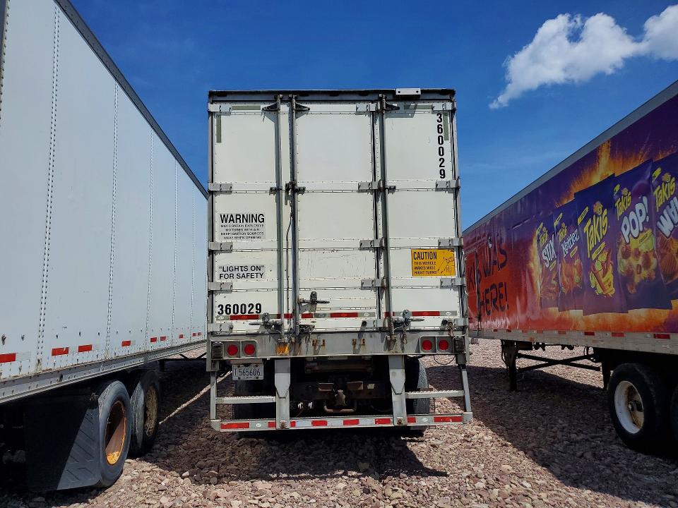 2016 Utility trailer manufacture Trailer VIN 1UYVS2369GM408903 COPART salvage auction — NORMAL WEAR, CT, sold $675 on 2026-07-14 (photo 6)