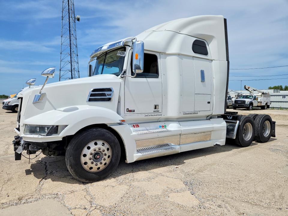 2018 Western star/auto car All other VIN 5KJJBHDR9JLJZ0714 COPART salvage auction — FRONT END, MS - CERT OF TITLE-SALVAGED, sold $8,200 on 2026-07-23 (photo 1)