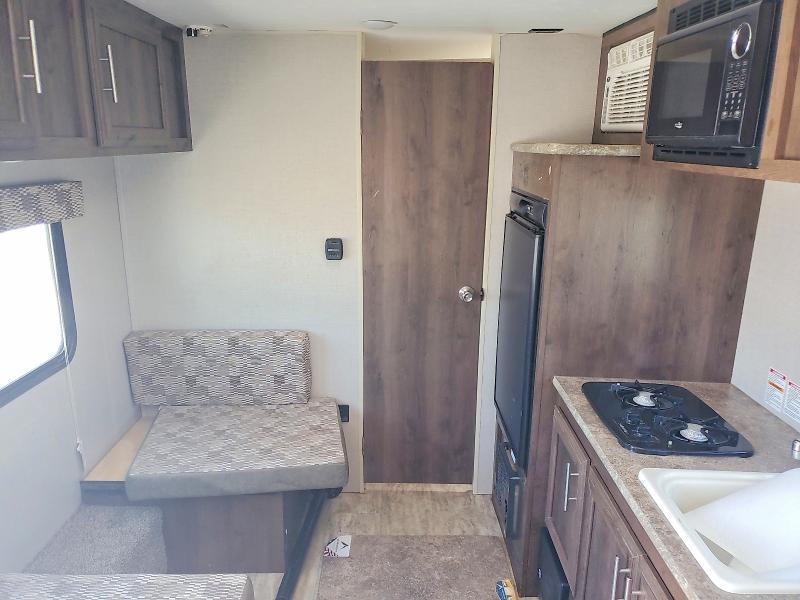 2019 Kz-rv Sportsmen VIN 4EZTK2013K4042149 COPART salvage auction — WATER/FLOOD, ST, sold $40 on 2026-07-30 (photo 6)