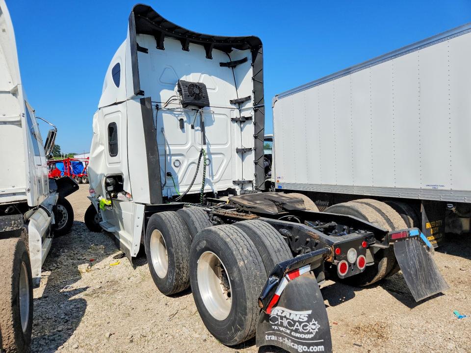 2026 Freightliner All other VIN 3AKJHHDR1TSWP7286 COPART salvage auction — STRIPPED, NE - CERT OF TITLE-SALVAGE, sold $15,200 on 2026-07-23 (photo 2)
