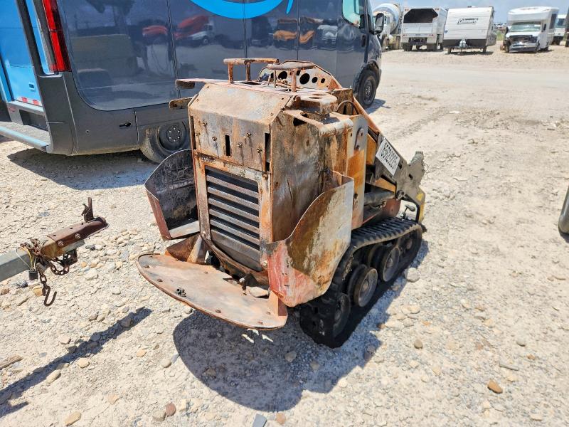2017 Ditch witch Constructi VIN DWPSK600KH0000038 COPART salvage auction — BURN, BS, sold $200 on 2026-07-13 (photo 4)