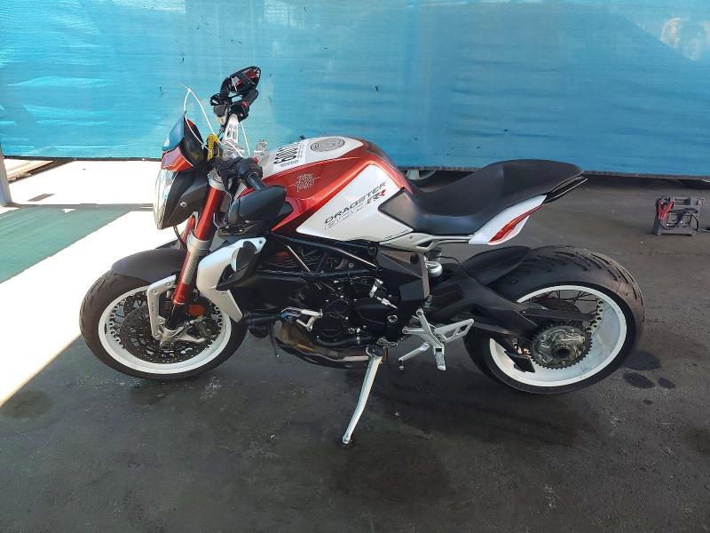2015 M. v. agusta Brutale 80 VIN ZCGPFGNU3FV008563 COPART salvage auction — MECHANICAL, CA - DIS/DLR/EXP APP FOR DUP CLEAN, sold $200 on 2026-07-28 (photo 3)