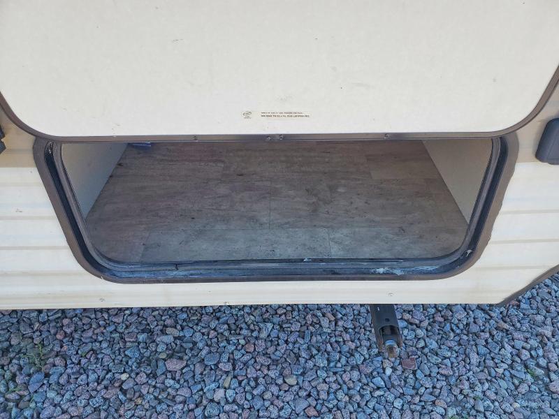 2019 Kz-rv Sportsmen VIN 4EZTK2013K4042149 COPART salvage auction — WATER/FLOOD, ST, sold $40 on 2026-07-30 (photo 7)