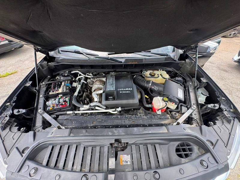 2020 Chevrolet Silverado VIN 3GCUYDET9LG186867 COPART salvage auction — NORMAL WEAR, NC - CERTIFICATE OF TITLE (P), sold $13,900 on 2026-08-28 (photo 7)