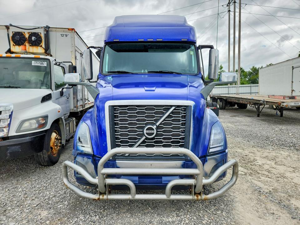 2020 Volvo VIN 4V4NC9EJ8LN269331 COPART salvage auction — FRONT END, Ny - Certificate Of Title, sold $10,800 on 2026-08-04 (photo 5)