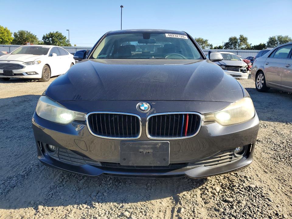 2014 BMW 3 series VIN WBA3B1C55EPV79566 COPART salvage auction — FRONT END, Ca - Dis/Dlr/Exp Only Clean Title, sold $900 on 2026-07-14 (photo 5)