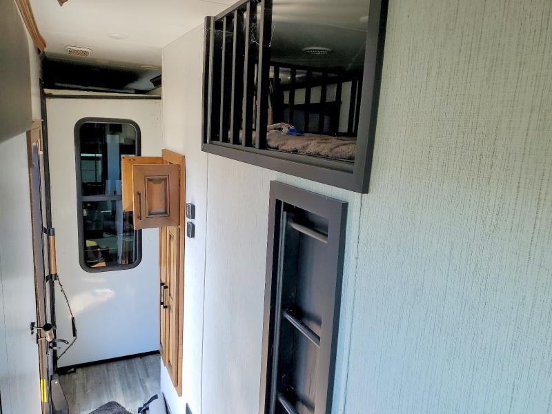 2022 Heartland rv Recreation VIN 5SFBG4821NE504470 COPART salvage auction — FRONT END, OR - CERTIFICATE OF TITLE, sold $2,600 on 2026-07-28 (photo 9)