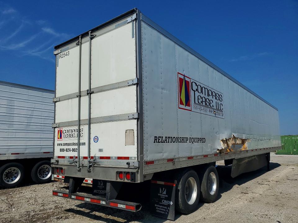 2024 Utility All models VIN 3UTVS2534R8942304 COPART salvage auction — SIDE, OK - CERT OF TITLE-SALVAGE, sold $26,750 on 2026-07-23 (photo 3)
